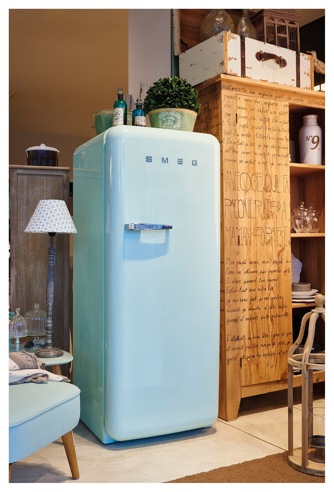 Réfrigérateur Smeg FAB28RPB3 270.0 L à droitepas réversible (3)